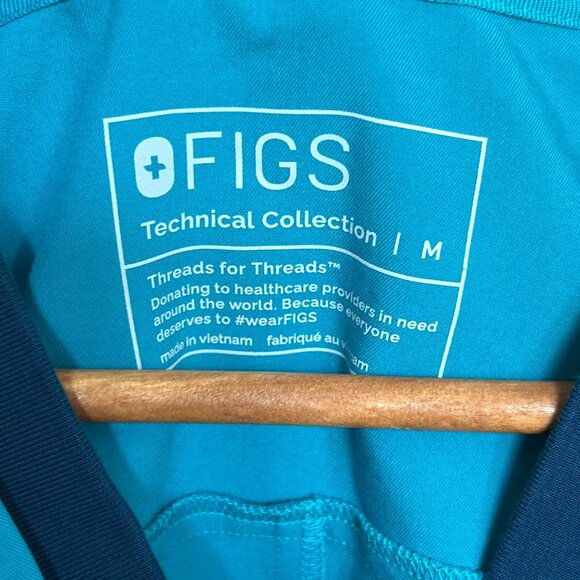 FIGS Oran Scrub Top V Neck Turquoise w/ Navy Trim and Slash Pockets Womens Sz M - Picture 3 of 7